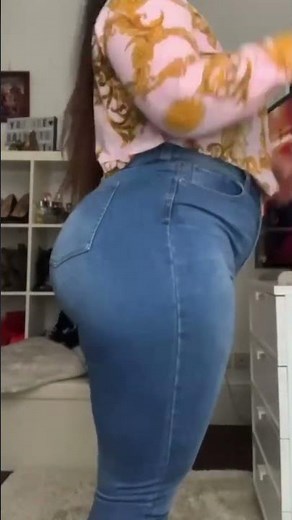 Curves That Slay: The Hottest Plus Size Jeans