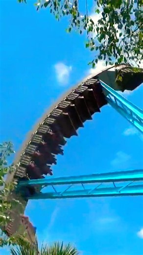 The FORMER Southern Star at Carowinds