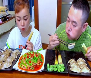 Still have to watch #eating 😂😆🦐🍖🥓 Part 6 | Cliftondaen