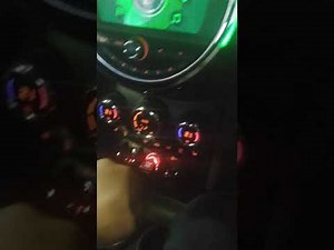 Comment réinitialiser le service sur la Mini Cooper ?