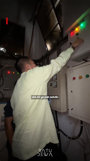 Ratu Dewa | Siang tadi kito uji coba sirine dan jugo skylight yang akan di operasike tiap hari dengan jam-jam tertentu yang sudah di jadwalke. Untuk... | Instagram