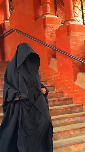 Embracing the Hijab: A Muslim Girl's Journey