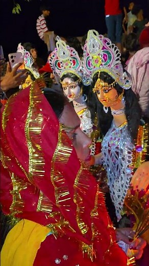 लाखों का भीड़ मूर्ति विसर्जन में #gorkhpuriya #gorakhpuriyabhauji53