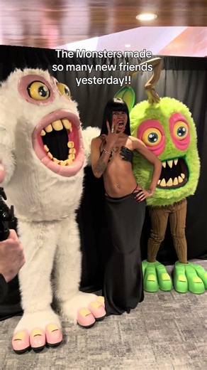 Mammott and Furcorn are having so much fun!! ‪@TheJUNOAwards‬ #mysingingmonsters #JUNOS