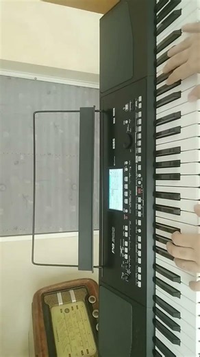 Sono quì a lodarti RnS (Here I am to worship) #shorts #cantireligiosi #musicasacra #pianotutorial