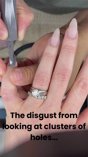 TRYPOPHOBIA TRIGGER WARNING! #blackoutthesystem #triggers #trypophobia #nailtiktok #nailart