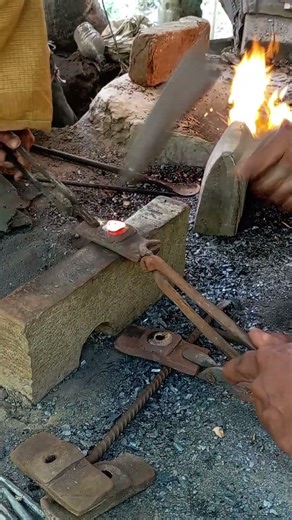 *Born in Fire, Honed by Hands* 🔥⚒️ This is what machines can’t copy.