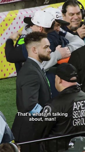 CHRIS PRATT WAS LIVING EVERY SEAHAWKS FAN’S DREAM 🤯💚