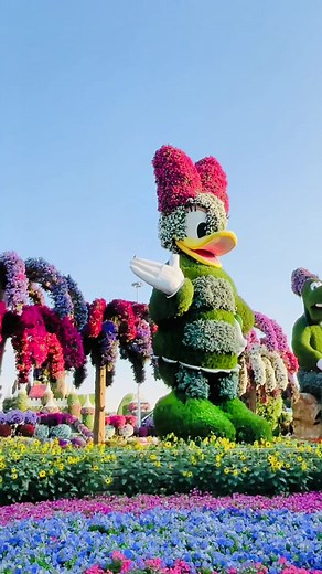 Mesmerizing Flower Magic at Dubai's Miracle Garden