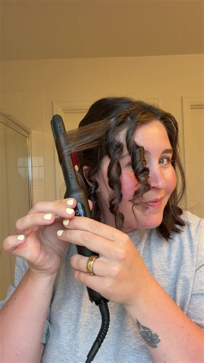 Love using the @TYMO BEAUTY US mini airflow 2-in-1 curler for a fun new look! #tymobeauty #curlstymo #tymoairflowmini #tidywave