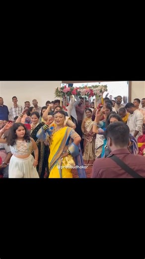 Maharashtrian Bride Royal Entry!!!! #viral#brideentry#wedding#trending#royalentry#marathimulgi