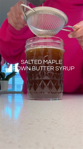 I figured you’d ask for the recipe 🤭 3 Tbsp salted @Kerrygold USA butter 1/2 cup maple syrup 1/2 cup water 1 tsp vanilla extract Over medium heat, add butter to the sauce pan. Stir consistently until butter is brown BUT NOT BURNT, be vigilant. Once browned, add maple syrup and water. Bring to simmer. Remove from the stove and allow it to cool. Once cooled add the vanilla extract. Transfer to syrup bottle and enjoy ❤️ Can be stored in refrigerator for 2-4 weeks in an airtight container. #syrup #