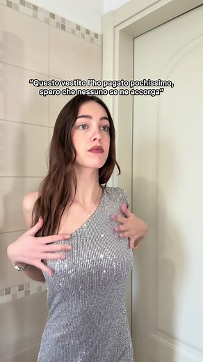 Elena Giannetti: Scopri il suo Nuovo Look