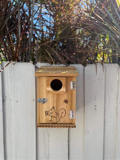 Squirrel Condo Nesting Box Customized - Etsy