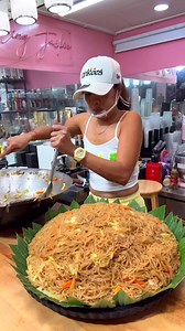 71K views · 752 reactions | Thank you for loving Aling Jackie's Kitchen food mga sukiee!!! Another rush size 16 pansit bihon  | Aling Jackie's Kitchen | Facebook