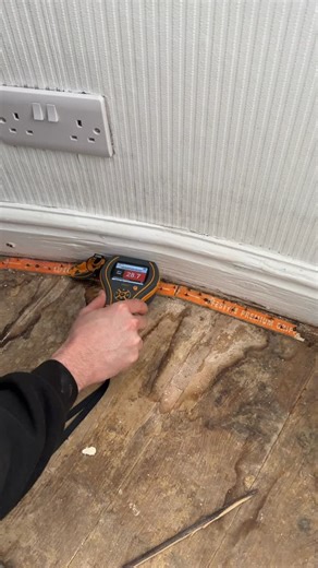 Weather Wise on Instagram: "Damp investigations should look to get to the root cause of the issue 💦 ❌ We found wood worm, cased by a lack of air flow and a damaged drain. 😱🪱 #weathersie #damp #woodworm #home"