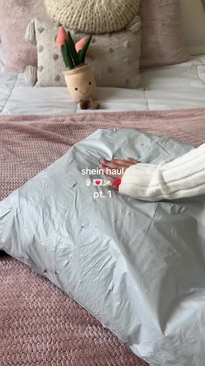 Shein Haul: Pt. 1 | Unboxing, Outfits, and Beauty Finds!