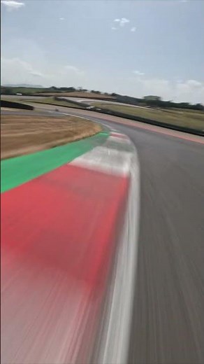 Yamaha YZR500 on the Pipe!