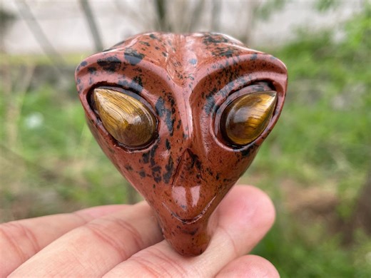 Red Obsidian Alien Skull: Hand Carved Crystal Healing Gift 2" - Etsy