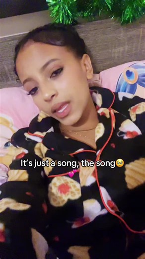 I love beraki’s songs soooo much💕#eritrean #yosantew22 #berakigebremedihn