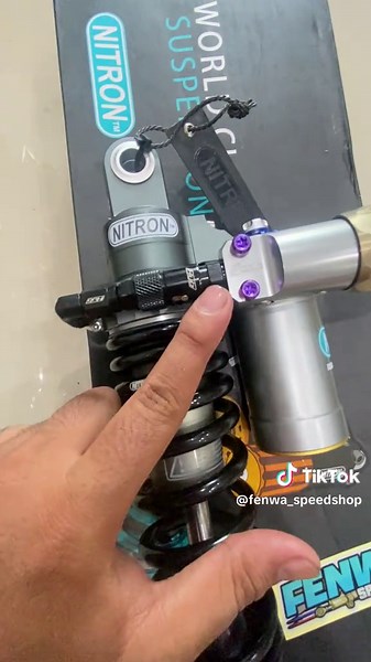 Custom Nitron Shocks and Hydraulic Adjusters for Motorbikes