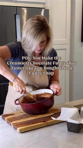 Sheryl Cameron on Instagram: "➡️Comment “Fudge”and I’ll send you my FREE recipe for the most delicious and creamy chocolate fudge you’ve ever tasted. Period. 📌 Make sure to follow first so the link will go through 💖Homemade fudge just like a candy store would make. You won’t be disappointed! ❤️And if you want to take your chocolate making skills to the next level comment “101” (in a separate comment) and I’ll send you the link to my Chocolate Crafting 101 course where you will learn the skills