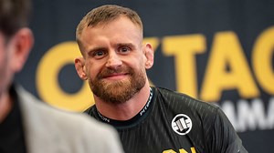 Patrik Kincl dál vládne Oktagonu. Na vítězství se ale pořádně nadřel, několikrát měl namále