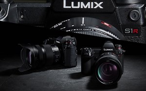 Panasonic LUMIX S1R And S1 Detailed With Hands-On Pro Demo Videos - SlashGear