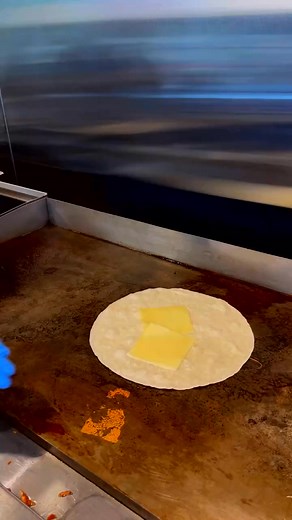 Do you like FRENCH FRIES in your burrito #caliburrito #burrito #lasvegas | W8