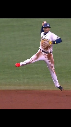 62K views · 2.5K reactions | Wander Franco Mostrando La Mejor Defenza De MLB En El SS | Wander Franco Fanaticos | Facebook