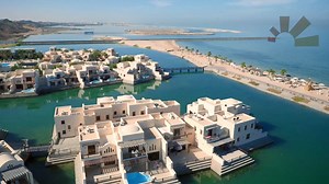 Entspannt doch mal am privaten Sandstrand in Ras Al Khaimah 🌴🌊✨ V.A.Emirate | 13 Nächte | Reisezeit: 03.06.2020 – 31.10.2020 | 5☀ The Village at The Cove Rotana | DZ & Ultra AI | 3 Nächte davon geschenkt | Premium Pass inkl. | Ausflug Atlantis Experience | ab € 1.111,- ➤https://bit.ly/2Rx915k | sonnenklar.TV