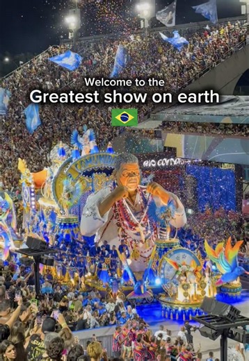 🇧🇷🥁💃🏽Rio Carnaval 2026 officially runs from February 13th to 18th - an experience everyone should have at least once in their lifetime! There's no energy like Carnival in Rio. The Sambódromo and the streets explode with color, music, and dance - thousands of people moving together to the rhythm of samba. It's not just a celebration; it's the soul of Brazil on full display. Rio doesn't just celebrate life - it is life. ✨🕺🏽❤️ 🎭