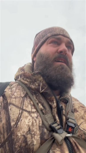 Come on a bow hunt with a legless guy! #limblossboss #dreamteamprosthetics #myleglesslife