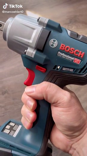 Introducing the Bosch GDS 18V-450 HC Impact Driver - Small Yet Powerful!
