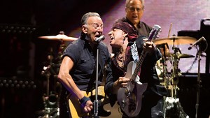 Bruce Springsteen: Little Steven fixed my guitar during 'Born to Run' recording