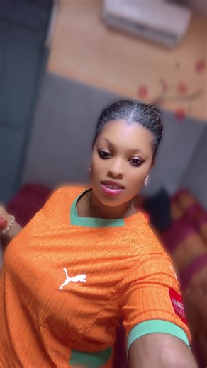 Célébrez avec Sany Bamba: Joyeux Anniversaire!