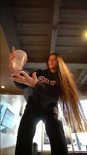 TINY TEXIE & HER GIANT FRIEND ‪@starbucks‬