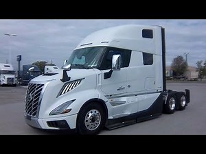 The 2025 Volvo VNL 860 Is a MONSTER on Wheels! Full Tour & Features