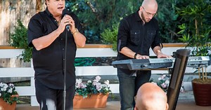 Harry Wayne Casey Performs