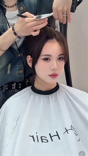 Side-Swept Bangs Tutorial ✂️ | Perfect Face Framing Haircut