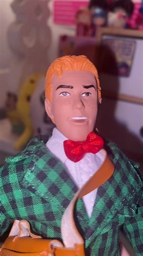 flexing my new jimmy action figure 🥹🥹🥹be kind to him world jts his first time jimming #superman #dcu #jimmyolsen #lexluthor #dc @milly