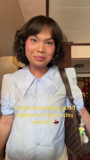 jed (@jeddvdlim)’s video of mother dancing in front of child