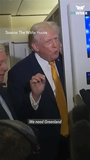 Preet Sandhu - Fitwiser on Instagram: "Green vegetables ≠ boring food 🥦 They’re the Greenland of nutrition — small looking, powerful inside. Better protein absorption ✅ Less acidity & gut issues ✅ More satiety, less useless snacking ✅ Chicken + greens > chicken alone. Your stomach & muscles will thank you. Comment GREEN for a detailed PDF 📄 Save this. Share this. #greenvegetables #eatsmart #proteinabsorption #fitnessnutrition #healthyeating"