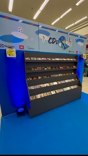 26K views · 2.5K reactions |  Qual música marcou a sua vida? Em comemoração aos 83 anos da Bemol, trouxemos a Cabine de CD para você reviver memórias e sentir a nostalgia! ✨  Confira a programação e vem viver essa experiência com a gente! 拾 13 e 14/08: Amazonas Shopping 15 e 16/08: Avenida 17 e 18/08: Torquato 19 e 20/08: Cidade Nova 21 e 22/08: Grande Circular #AniversárioBemol #CabineDeCD #Bemol83Anos | Lojas Bemol | Facebook