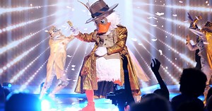A Shocking Twist! Who Was Eliminated on 'The Masked Singer' Tonight?