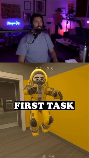 morgan jay clips on Instagram: "The different types of people who game always baffles me. Checkout the dichotomy of these two players. SMH"