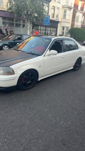 Exploring the 1996 Honda Civic VTi: A Retro Classic Experience