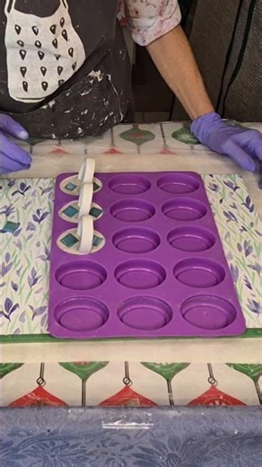 Unique Concrete Picture Frames from Silicone Chocolate Molds