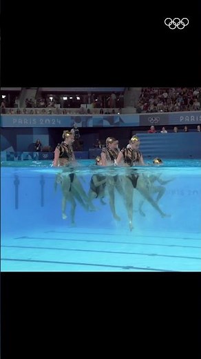 The underwater camera got all the angles! 🤩 #Olympics
