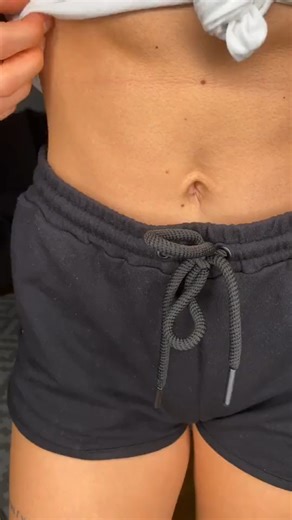 Time to clean maybe ?😝🧹 | Malin Malle